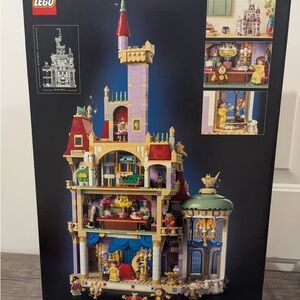 Lego Castle Building Set - Red, Pink, Yellow, Blue